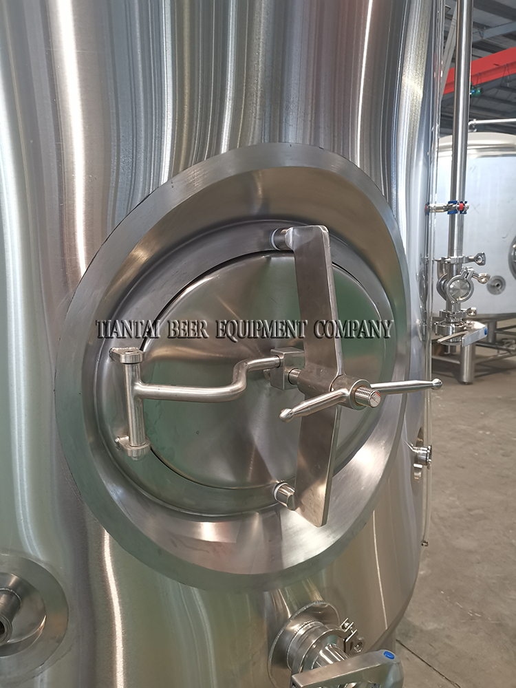 2000L Fermenters